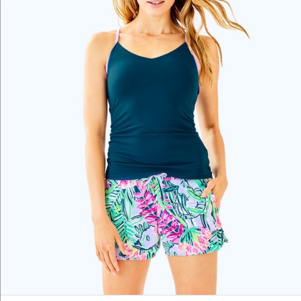 Lilly Pulitzer luxletic run around short